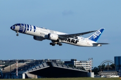 ANA B787-9 JA873A R2D2