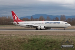 Turkish Airlines B737-900 TC-JYA