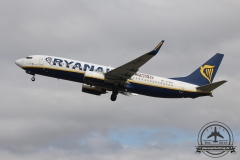 Ryanair B737-800 EI-EKE