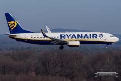 Ryanair EI-FRJ B737-800