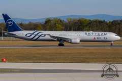 N844MH Delta Air Lines Boeing 767-432(ER) - cn 29717 / 871