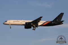 G-ZAPX B757-200 Titan Airways Pizzabude